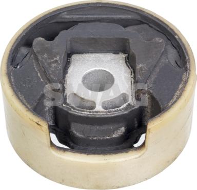 Wilmink Group WG1938564 - Holder, engine mounting car-mod.net