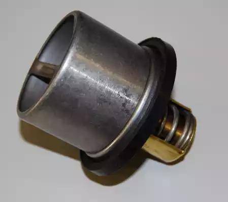 Wilmink Group WG1091560 - Coolant thermostat / housing car-mod.net