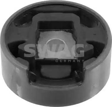 Wilmink Group WG1392554 - Holder, engine mounting car-mod.net